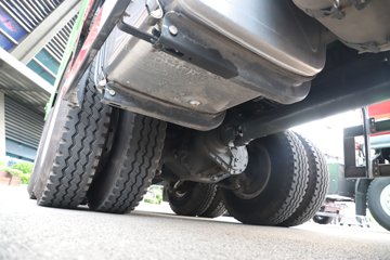 ������������HK 12.9L���� 600���� 8X4 ��ʿ��13�� 7.6����ж��ͼƬ