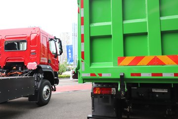 ������������HK 12.9L���� 600���� 8X4 ��ʿ��13�� 7.6����ж��ͼƬ