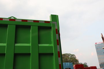������������HK 12.9L���� 600���� 8X4 ��ʿ��13�� 7.6����ж��ͼƬ
