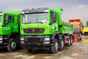 ��������HOWO TX7 PRO ����� 12.4L���� 540���� 8X4 �й�����12�� 8.5���Ű���ж��ͼƬ