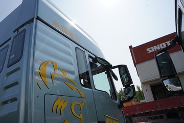 �����ǵ¿�SITRAK G5L 7.4L���� 330���� 4X2 �й�����10�� AMT�Զ��� 6.8�������ػ���ͼƬ