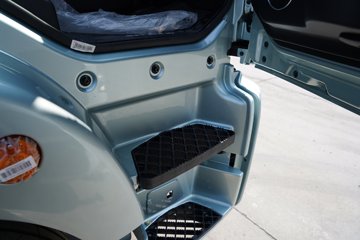 �����ǵ¿�SITRAK G5L 7.4L���� 330���� 4X2 �й�����10�� AMT�Զ��� 6.8�������ػ���ͼƬ