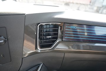 �����ǵ¿�SITRAK G5L 7.4L���� 330���� 4X2 �й�����10�� AMT�Զ��� 6.8�������ػ���ͼƬ