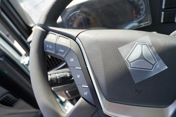 �����ǵ¿�SITRAK G5L 7.4L���� 330���� 4X2 �й�����10�� AMT�Զ��� 6.8�������ػ���ͼƬ