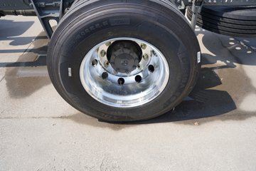 �����ǵ¿�SITRAK G5L 7.4L���� 330���� 4X2 �й�����10�� AMT�Զ��� 6.8�������ػ���ͼƬ