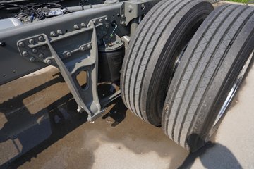�����ǵ¿�SITRAK G5L 7.4L���� 330���� 4X2 �й�����10�� AMT�Զ��� 6.8�������ػ���ͼƬ
