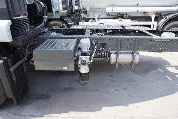 �����ǵ¿�SITRAK G5L 7.4L���� 330���� 4X2 �й�����10�� AMT�Զ��� 6.8�������ػ���ͼƬ