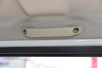 ������Խ��D3 ������ 1.6L���� 122���� ����5�� 2.71��˫������΢��ͼƬ