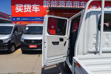 ������Խ��D3 ������ 1.6L���� 122���� ����5�� 2.71��˫������΢��ͼƬ