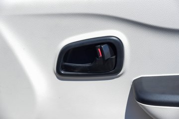 ������Խ��D3 ������ 1.6L���� 122���� ����5�� 2.71��˫������΢��ͼƬ