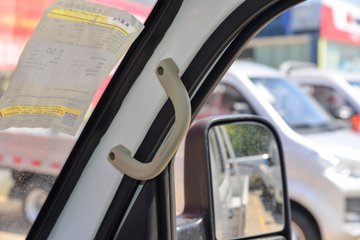 ������Խ��D3 ������ 1.6L���� 122���� ����5�� 2.71��˫������΢��ͼƬ