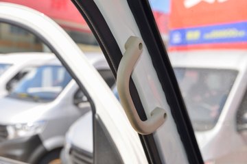 ������Խ��D3 ������ 1.6L���� 122���� ����5�� 2.71��˫������΢��ͼƬ