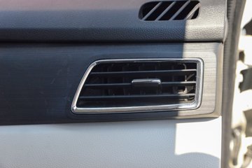 ������Խ��D3 ������ 1.6L���� 122���� ����5�� 2.71��˫������΢��ͼƬ