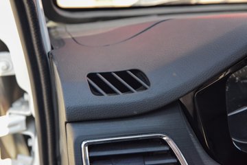 ������Խ��D3 ������ 1.6L���� 122���� ����5�� 2.71��˫������΢��ͼƬ