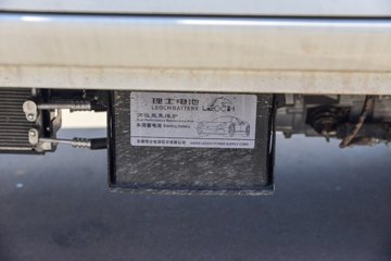 ������Խ��D3 ������ 1.6L���� 122���� ����5�� 2.71��˫������΢��ͼƬ