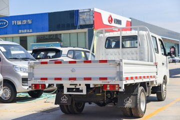 ������Խ��D3 ������ 1.6L���� 122���� ����5�� 2.71��˫������΢��ͼƬ