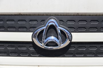������Խ��D1 ������ 1.6L���� 122���� 2.585��˫����ʽ΢��ͼƬ