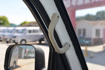 ������Խ��D1 ������ 1.6L���� 122���� 2.585��˫����ʽ΢��ͼƬ