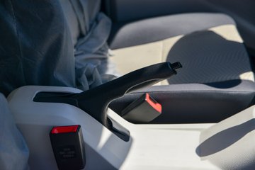 ������Խ��D1 ������ 1.6L���� 122���� 2.585��˫����ʽ΢��ͼƬ