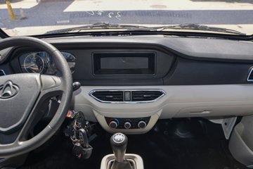 ������Խ��D1 ������ 1.6L���� 122���� 2.585��˫����ʽ΢��ͼƬ