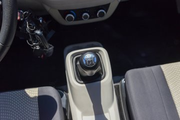 ������Խ��D1 ������ 1.6L���� 122���� 2.585��˫����ʽ΢��ͼƬ