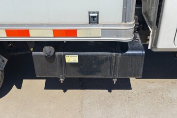 ������Խ��D1 ������ 1.6L���� 122���� 2.585��˫����ʽ΢��ͼƬ