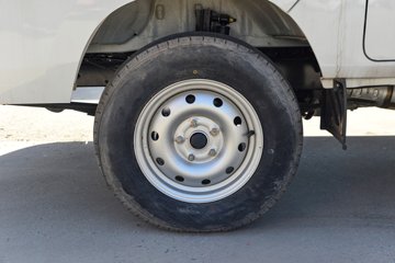 ������Խ��D1 ������ 1.6L���� 122���� 2.585��˫����ʽ΢��ͼƬ