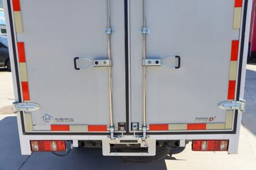 ������Խ��D1 ������ 1.6L���� 122���� 2.585��˫����ʽ΢��ͼƬ