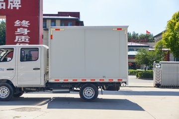 ������Խ��D1 ������ 1.6L���� 122���� 2.585��˫����ʽ΢��ͼƬ