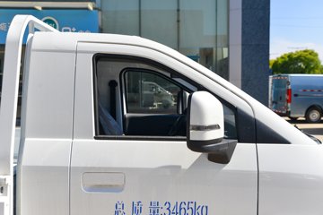 ������Խ ����EV �콢�� Һɲ 3.795�׵��Ŵ��綯����΢�� ����ʱ��70.59kWhͼƬ