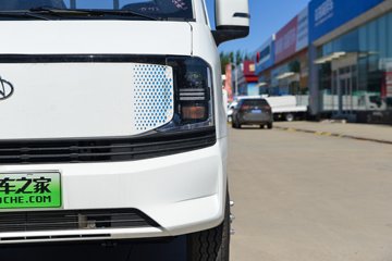 ������Խ ����EV �콢�� Һɲ 3.795�׵��Ŵ��綯����΢�� ����ʱ��70.59kWhͼƬ