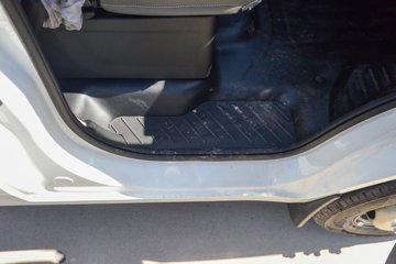 ������Խ ����EV �콢�� Һɲ 3.795�׵��Ŵ��綯����΢�� ����ʱ��70.59kWhͼƬ
