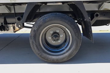 ������Խ ����EV �콢�� Һɲ 3.795�׵��Ŵ��綯����΢�� ����ʱ��70.59kWhͼƬ