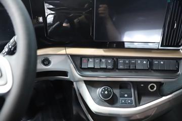 ������������HK 14.5L LNG 580���� 6X4 ����12�� AMT�Զ��� 440���� ǣ����ͼƬ
