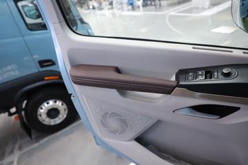 ������������HK 14.5L LNG 580���� 6X4 ����12�� AMT�Զ��� 440���� ǣ����ͼƬ
