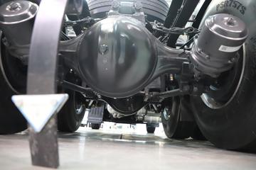 ������������HK 14.5L LNG 580���� 6X4 ����12�� AMT�Զ��� 440���� ǣ����ͼƬ