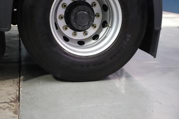 ������������HK 14.5L LNG 580���� 6X4 ����12�� AMT�Զ��� 440���� ǣ����ͼƬ