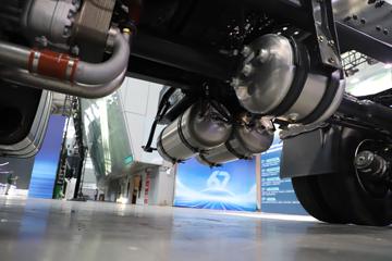 ������������HK 14.5L LNG 580���� 6X4 ����12�� AMT�Զ��� 440���� ǣ����ͼƬ