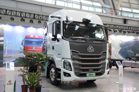 ������������H7 14.8L LNG 560���� 4X2 ��ʿ��12�� AMT�Զ��� ǣ����