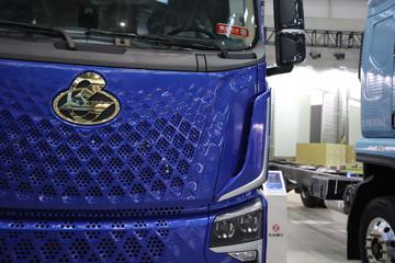 ������������H5V ������ 7L���� 380���� 4X2 ��ʿ��9�� AMT�Զ��� 9.7����ʽ�ػ���ͼƬ