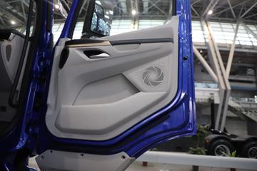 ������������H5V ������ 7L���� 380���� 4X2 ��ʿ��9�� AMT�Զ��� 9.7����ʽ�ػ���ͼƬ