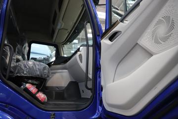 ������������H5V ������ 7L���� 380���� 4X2 ��ʿ��9�� AMT�Զ��� 9.7����ʽ�ػ���ͼƬ
