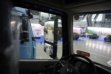 ������������H5V ������ 7L���� 380���� 4X2 ��ʿ��9�� AMT�Զ��� 9.7����ʽ�ػ���ͼƬ