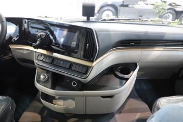 ������������H5V ������ 7L���� 380���� 4X2 ��ʿ��9�� AMT�Զ��� 9.7����ʽ�ػ���ͼƬ