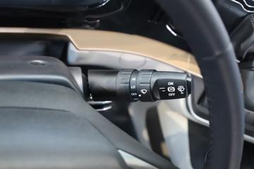 ������������H5V ������ 7L���� 380���� 4X2 ��ʿ��9�� AMT�Զ��� 9.7����ʽ�ػ���ͼƬ