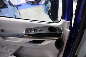 ������������H5V ������ 7L���� 380���� 4X2 ��ʿ��9�� AMT�Զ��� 9.7����ʽ�ػ���ͼƬ