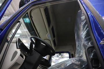 ������������H5V ������ 7L���� 380���� 4X2 ��ʿ��9�� AMT�Զ��� 9.7����ʽ�ػ���ͼƬ