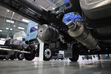 ������������H5V ������ 7L���� 380���� 4X2 ��ʿ��9�� AMT�Զ��� 9.7����ʽ�ػ���ͼƬ