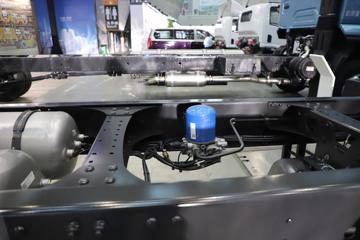 ������������H5V ������ 7L���� 380���� 4X2 ��ʿ��9�� AMT�Զ��� 9.7����ʽ�ػ���ͼƬ
