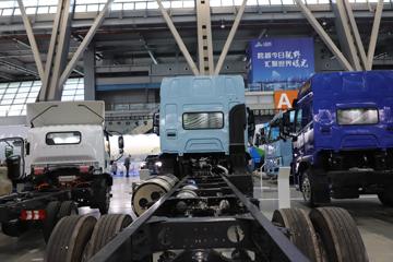 ������������H5 7.7L LNG 320���� 4X2 ��ʿ��8�� 9.7����ʽ�ػ���ͼƬ